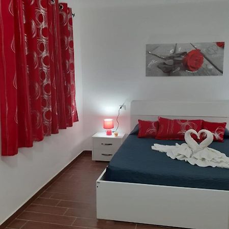 Appartement Sos Appentos 3 - Indipendente 4/6 Posti Letto à Siniscola Extérieur photo