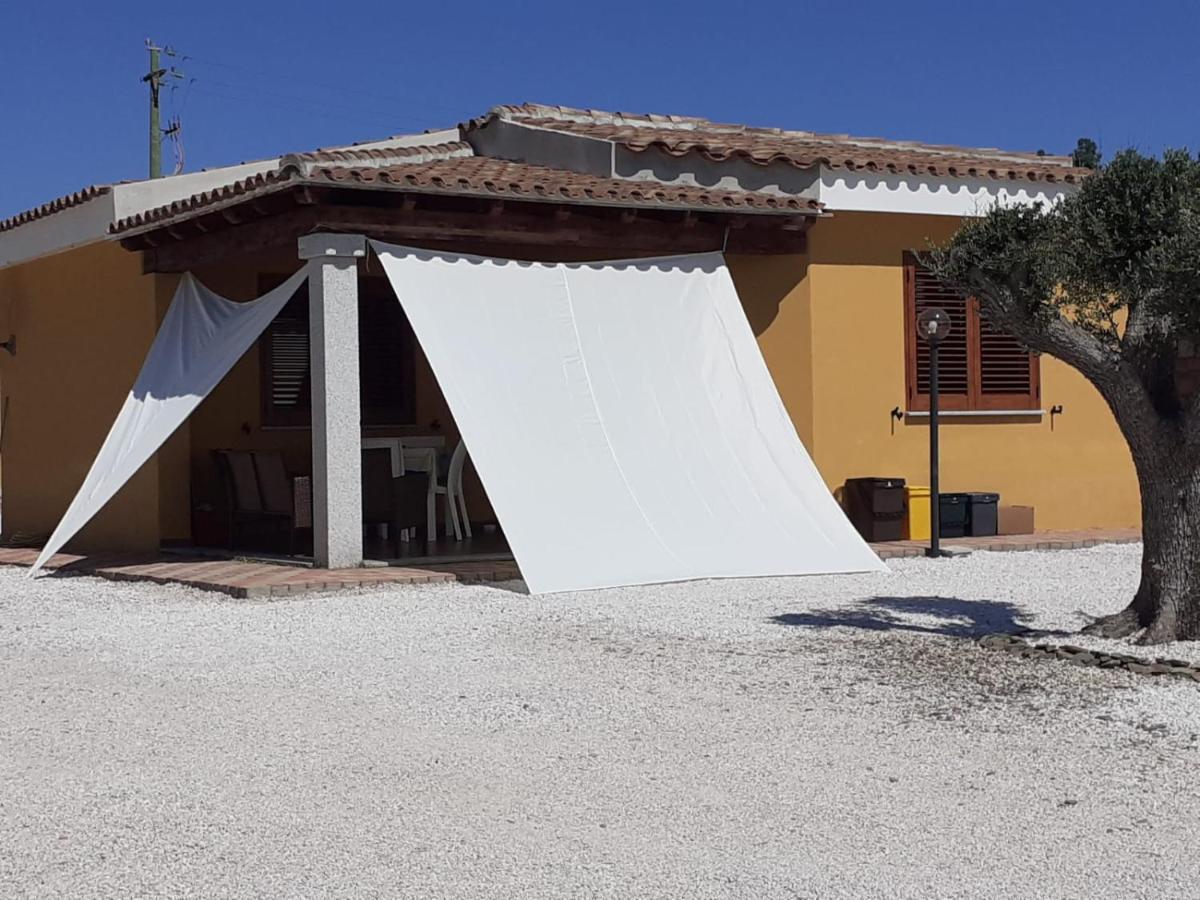 Appartement Sos Appentos 3 - Indipendente 4/6 Posti Letto à Siniscola Extérieur photo